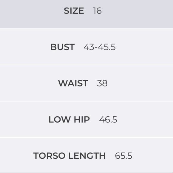 Fitted Faux-Wrap No-Wire Swim Tankini Top in Black - Picture 7 of 7